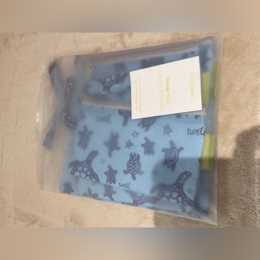 New with tags turtle bag set from Beegreen
